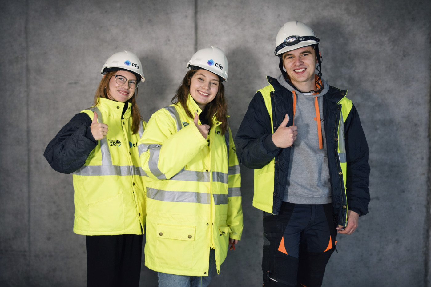 <strong>STUDENTS</strong>